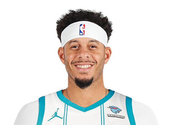 https://img.zgtzzf.com/img/basketball/player/1d345669c026c55af31a4f08d3a19fc9.png