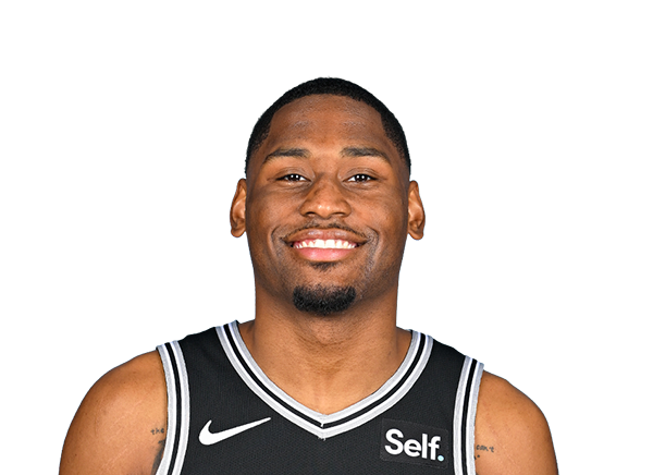 https://img.zgtzzf.com/img/basketball/player/8f2e1c9353cb82b74f2bf635177467c2.png